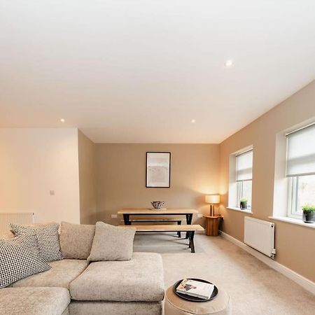 Boutique Apartment - Mazerystays Exley Buitenkant foto