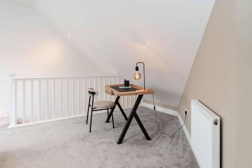 Boutique Apartment - Mazerystays Exley Buitenkant foto