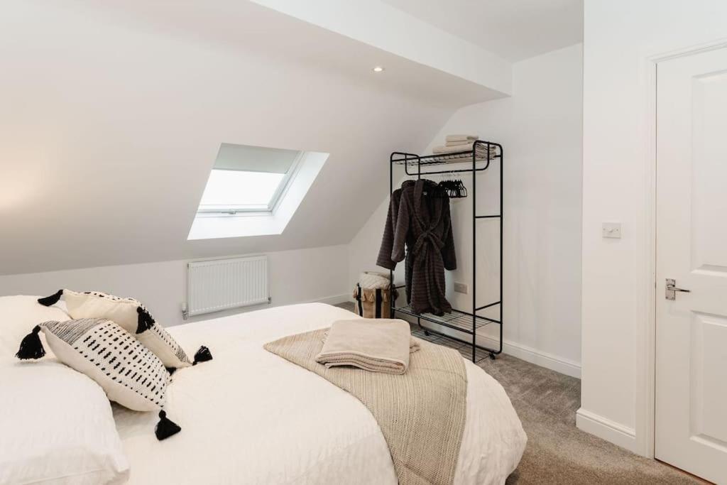 Boutique Apartment - Mazerystays Exley Buitenkant foto